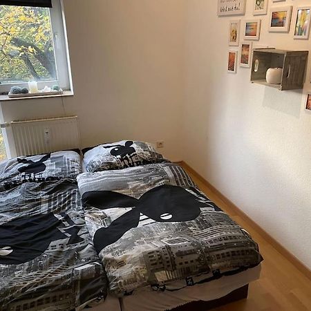 4 Zimmer Wohnung Mit 6 Betten Nahe Hamburg Glinde  Extérieur photo